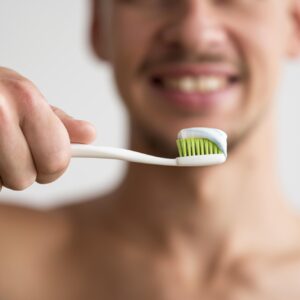 Imagem mostrando os benefícios do Pomella® para a saúde bucal